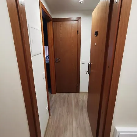 Apartment Raudonu Plytu Apartamentai