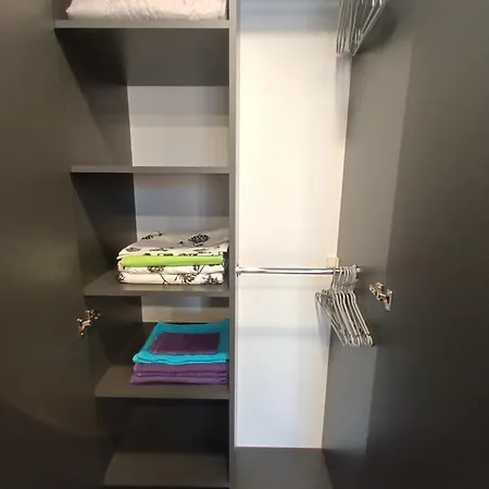 Raudonu Plytu Apartamentai Palanga