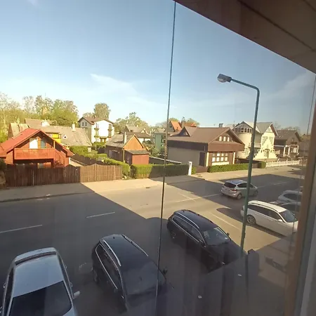 Raudonu Plytu Apartamentai Apartman *