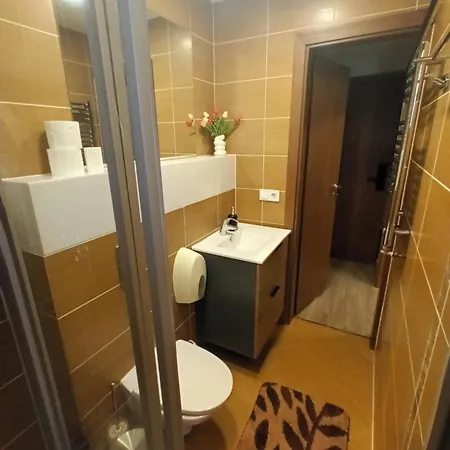 Raudonu Plytu Apartamentai Apartment
