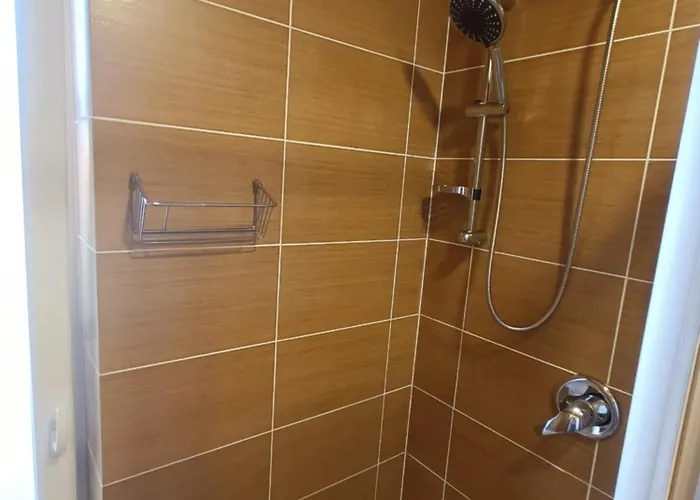 Raudonu Plytu Apartamentai * פלאנגה
